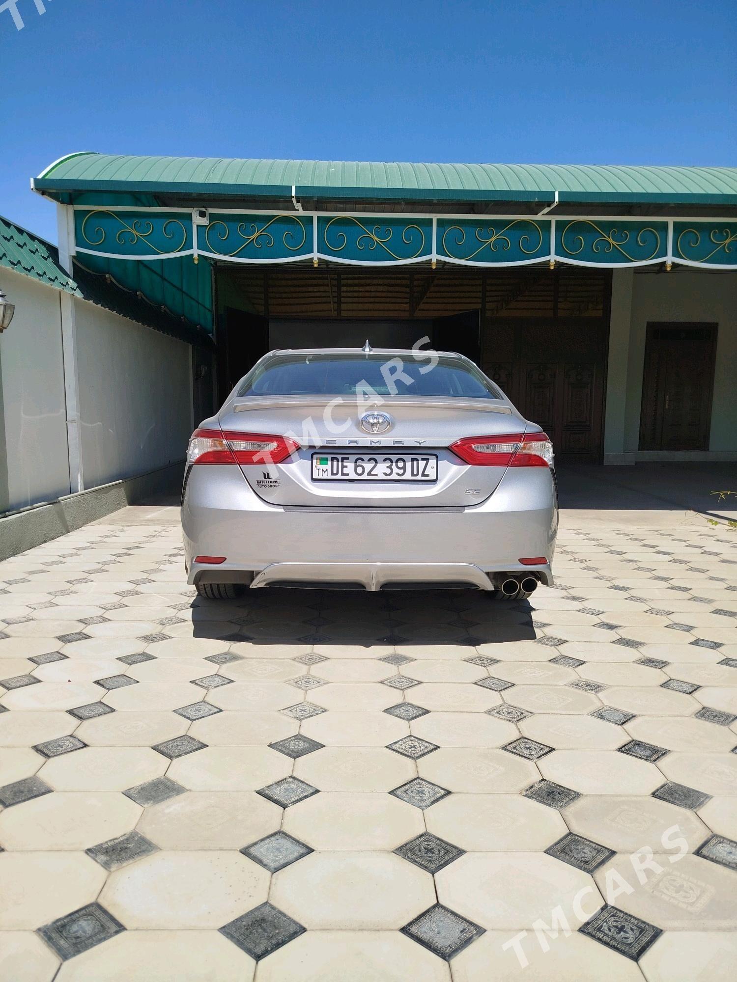 Toyota Camry 2019 - 320 000 TMT - Daşoguz - img 6