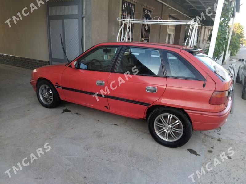 Opel Astra 1992 - 18 000 TMT - Туркменабат - img 4