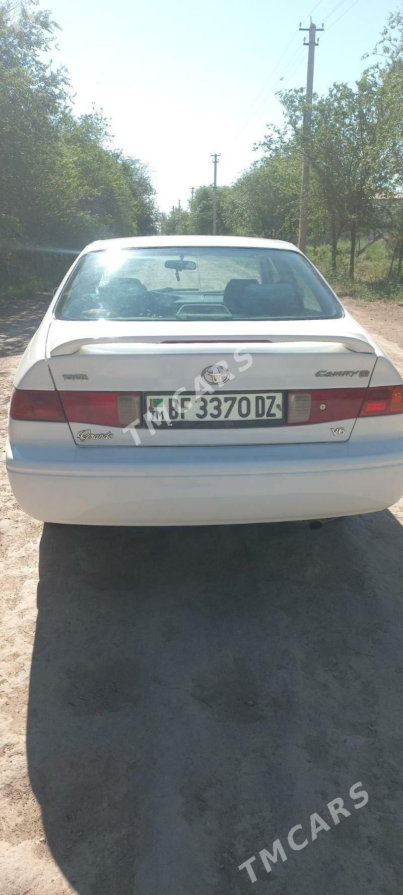Toyota Camry 1999 - 122 000 TMT - Akdepe - img 5