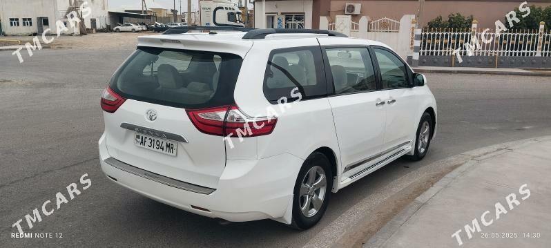Toyota Sienna 2016 - 313 000 TMT - Мары - img 2