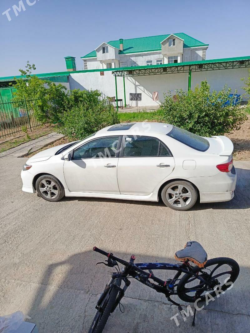 Toyota Corolla 2011 - 230 000 TMT - Aşgabat - img 3