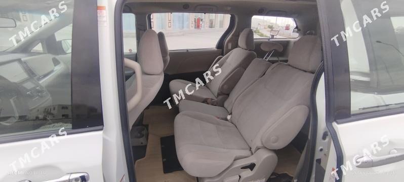 Toyota Sienna 2016 - 313 000 TMT - Мары - img 5