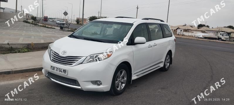 Toyota Sienna 2016 - 313 000 TMT - Мары - img 6