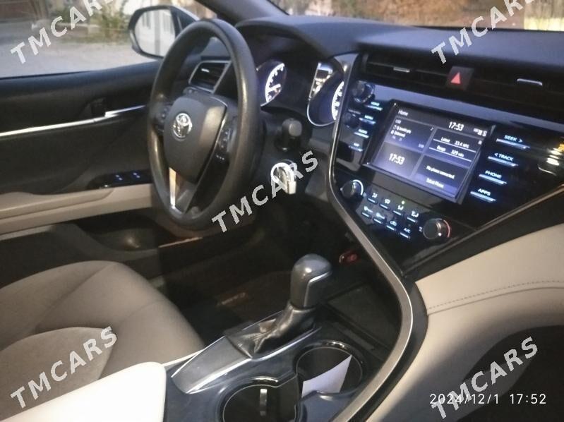 Toyota Camry 2019 - 290 000 TMT - Мары - img 6