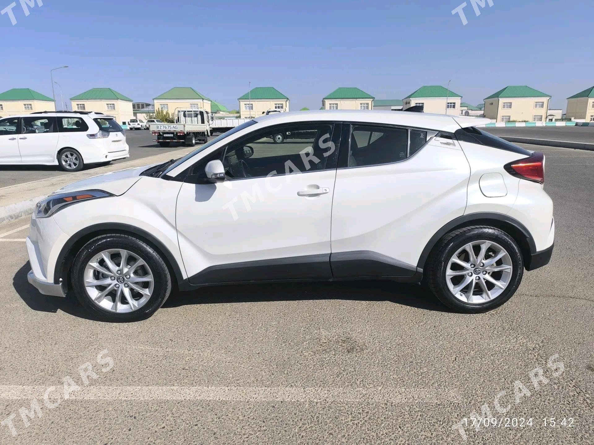 Toyota C-HR 2020 - 320 000 TMT - Türkmenabat - img 3