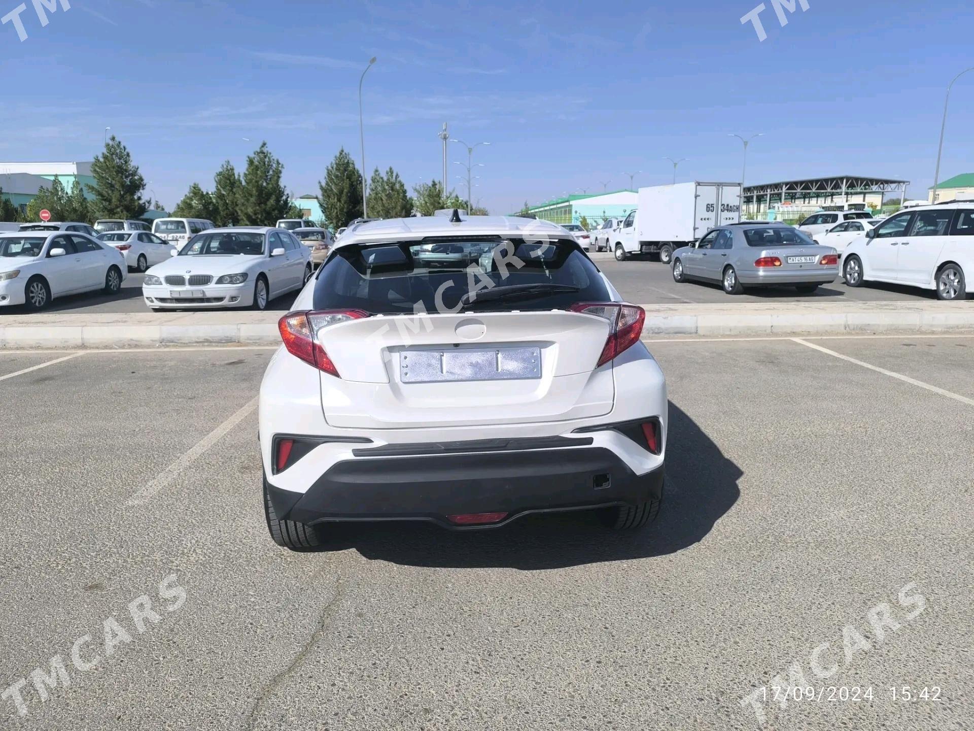 Toyota C-HR 2020 - 320 000 TMT - Türkmenabat - img 4