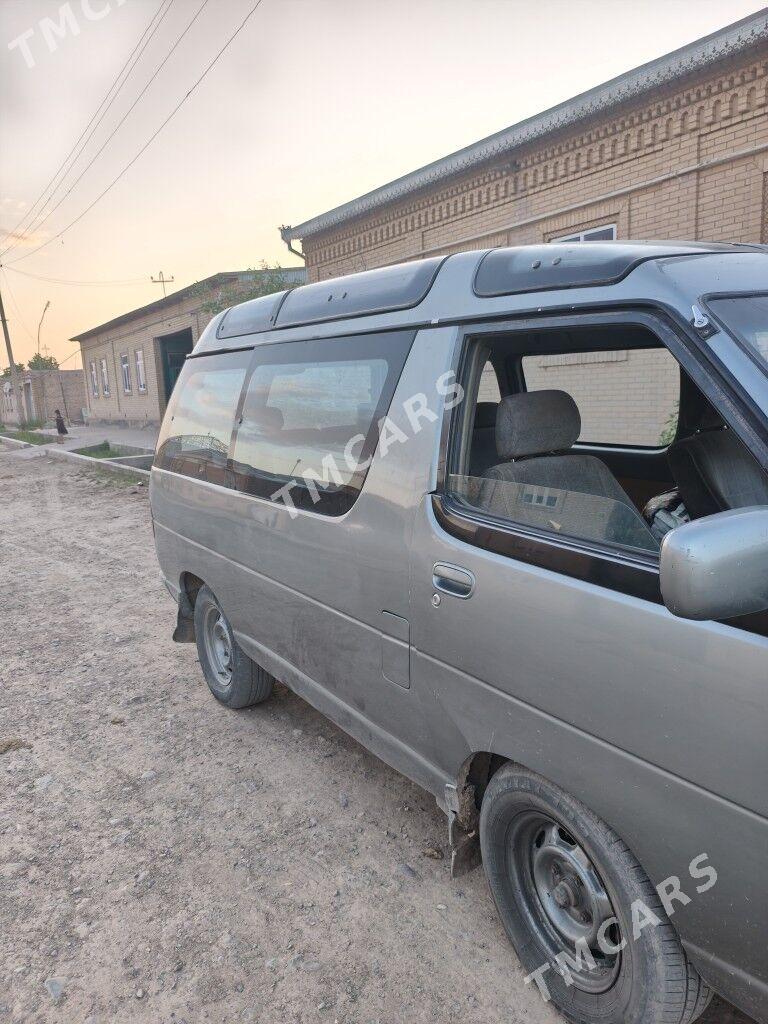 Toyota Town Ace 1993 - 26 000 TMT - Дянев - img 3