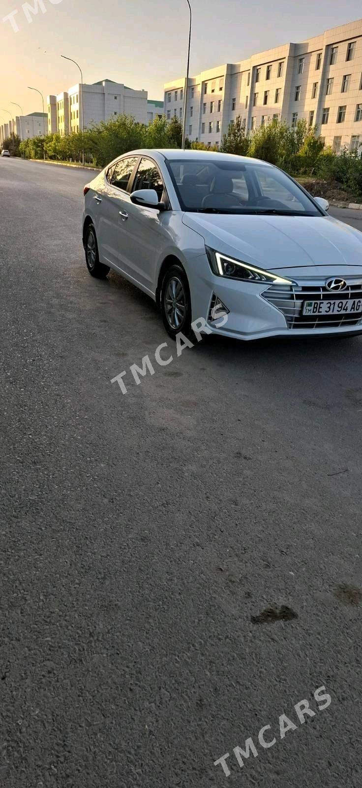 Hyundai Elantra 2019 - 225 000 TMT - Aşgabat - img 5