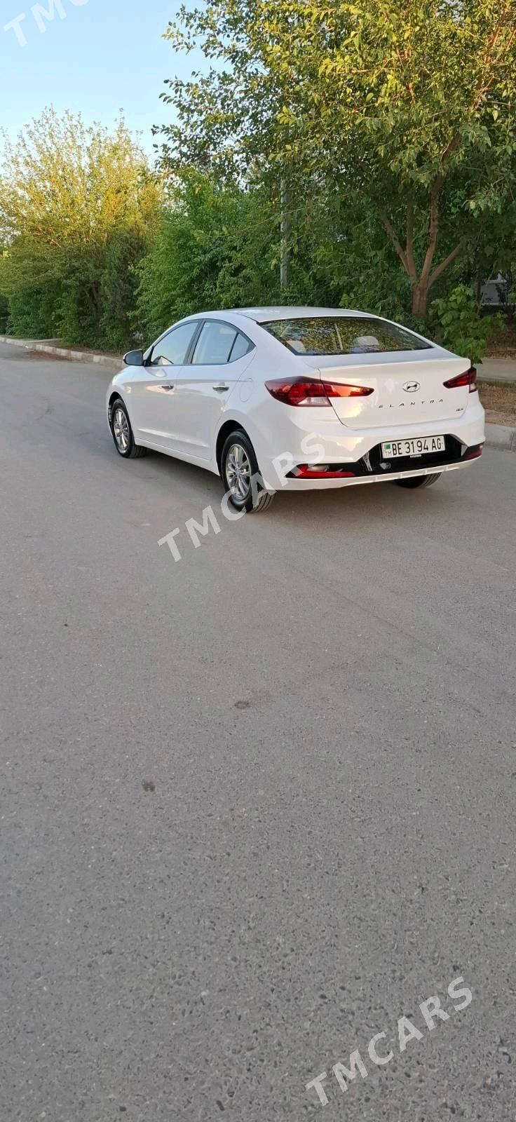 Hyundai Elantra 2019 - 225 000 TMT - Aşgabat - img 3