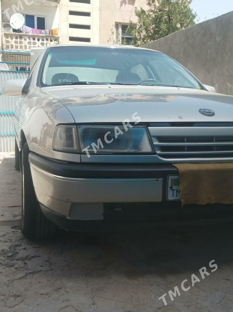 Opel Vectra 1993 - 33 000 TMT - Магданлы - img 4