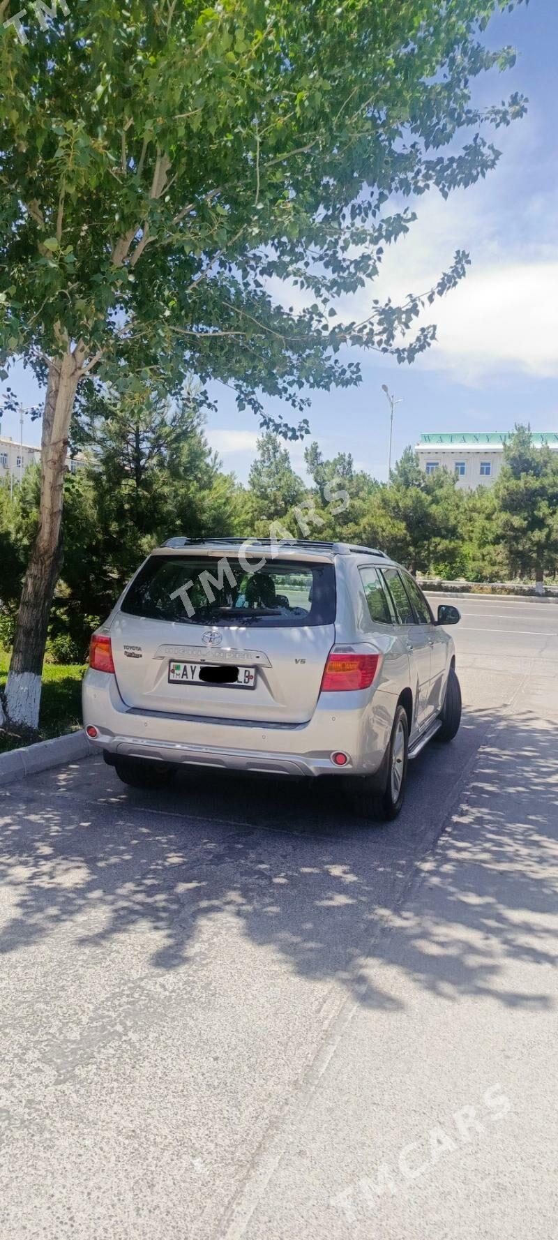 Toyota Highlander 2010 - 300 000 TMT - Türkmenabat - img 4