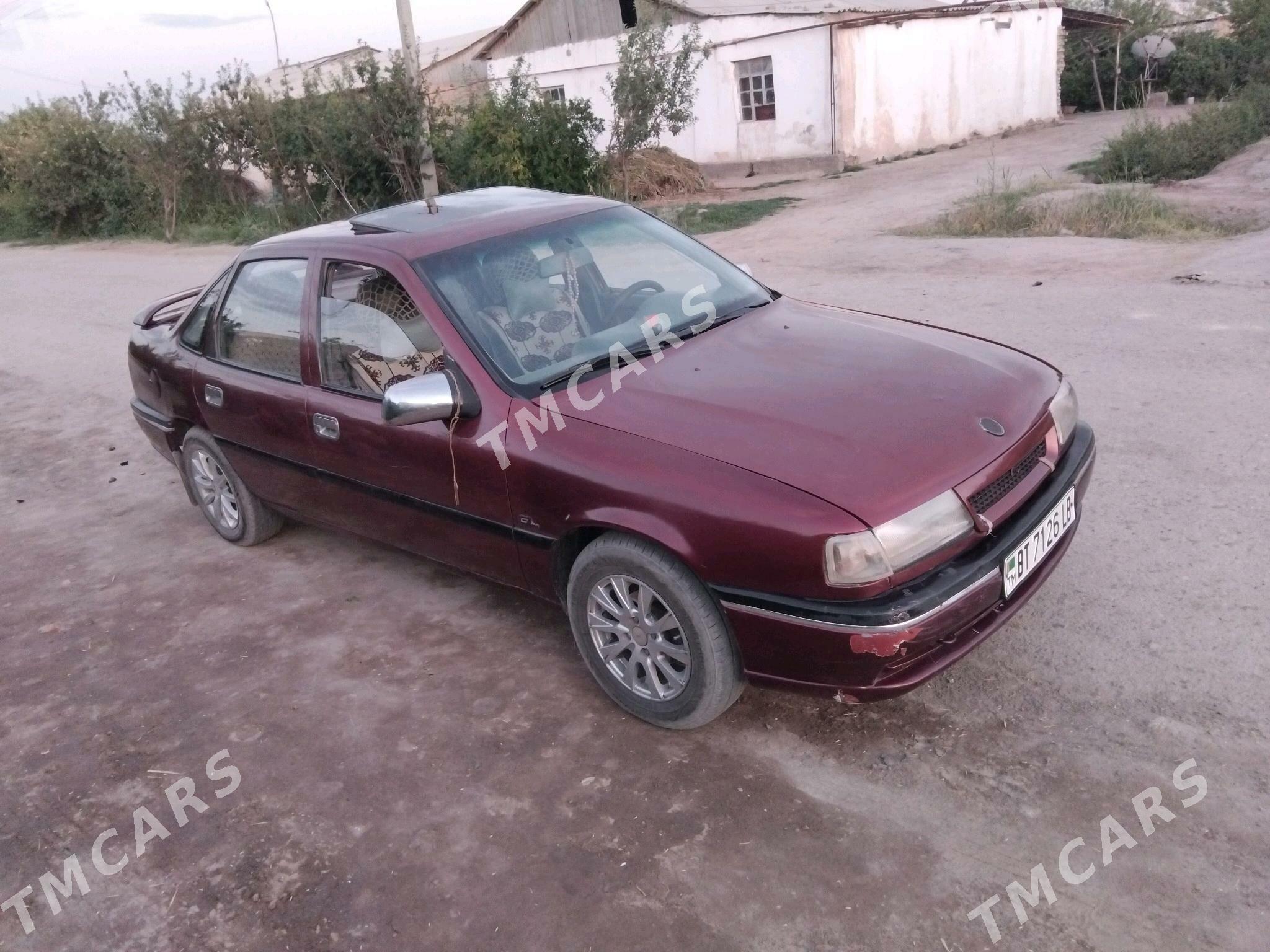 Opel Vectra 1993 - 25 000 TMT - Сакар - img 6