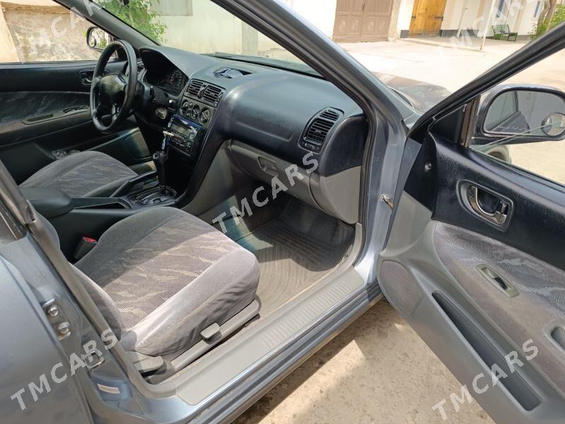 Mitsubishi Galant 2001 - 50 000 TMT - Daşoguz - img 2