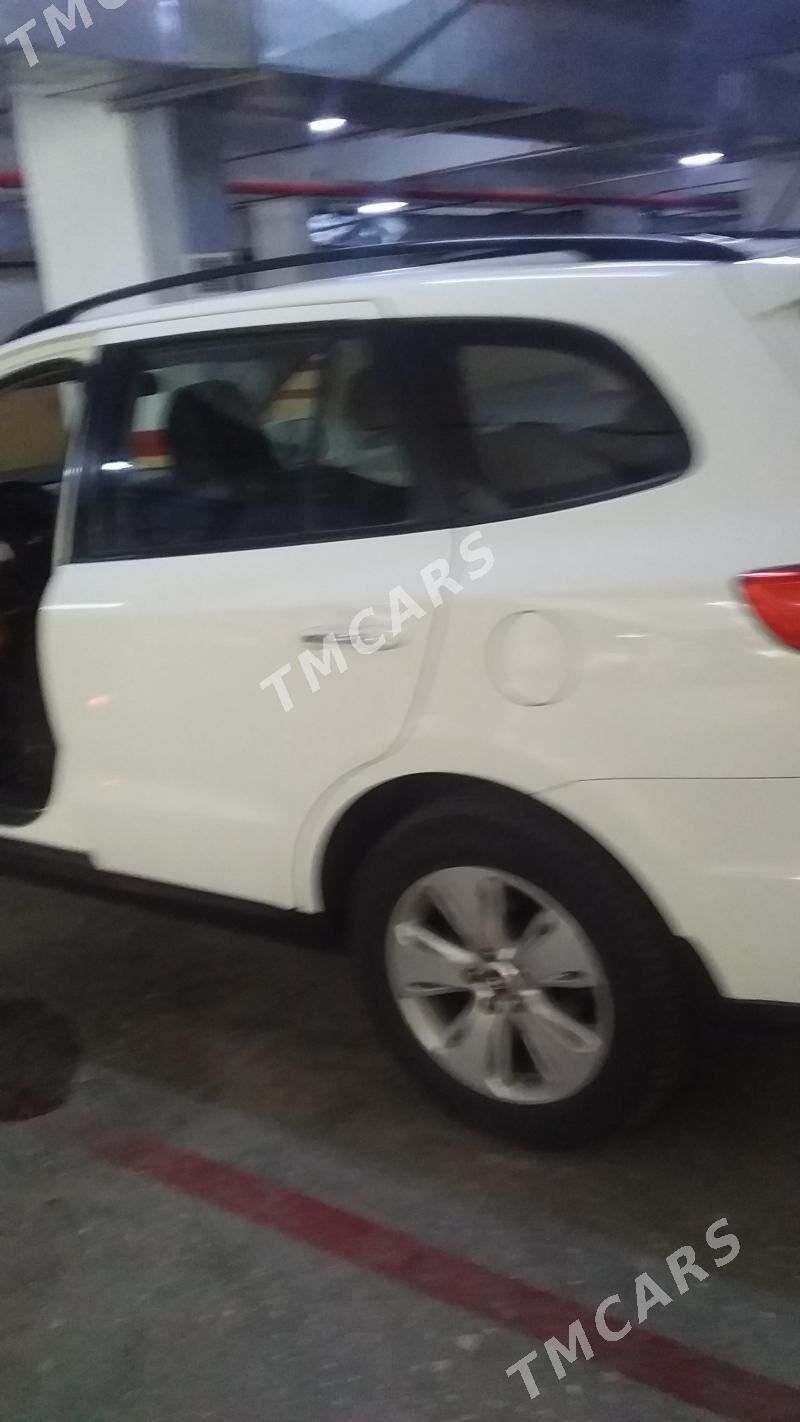 Hyundai Santa Fe 2011 - 200 000 TMT - Aşgabat - img 3