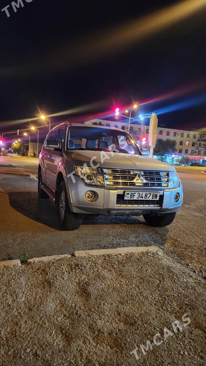 Mitsubishi Pajero 2010 - 207 000 TMT - Türkmenbaşy - img 2
