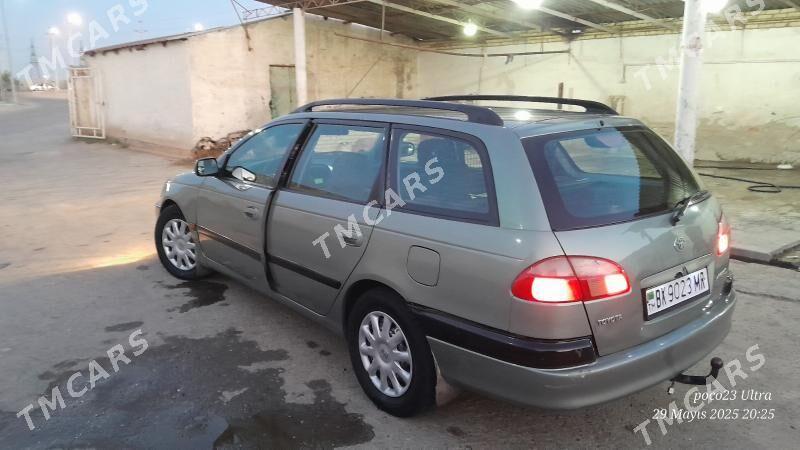 Toyota Avensis 2002 - 105 000 TMT - Мары - img 3