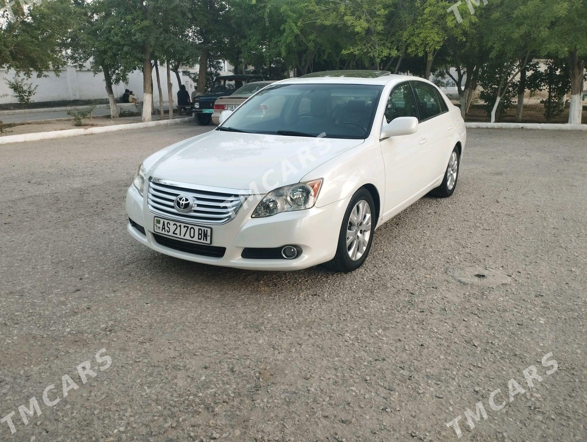 Toyota Avalon 2010 - 250 000 TMT - Балканабат - img 3