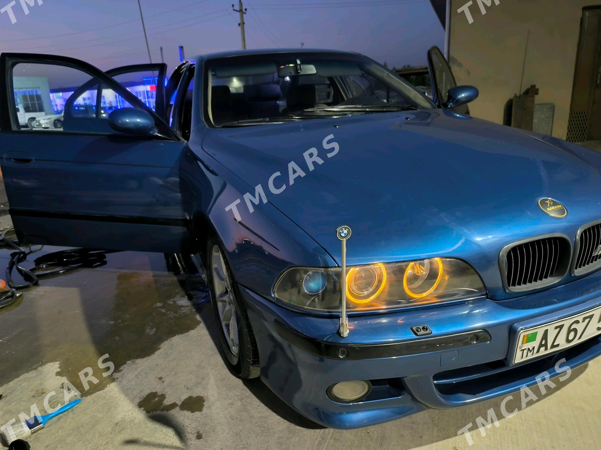 BMW E39 2002 - 130 000 TMT - Farap - img 3