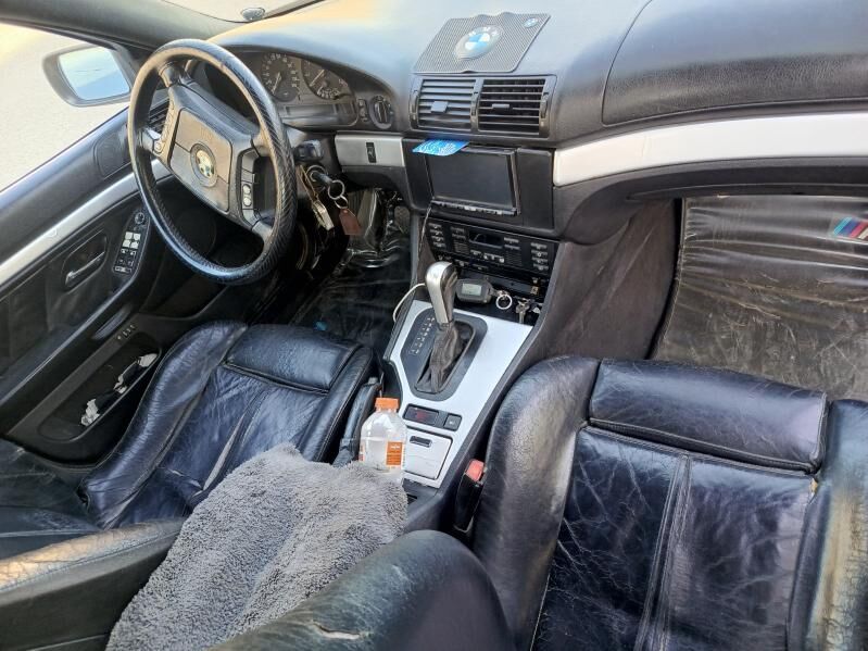 BMW E39 1998 - 66 000 TMT - Туркменбаши - img 9