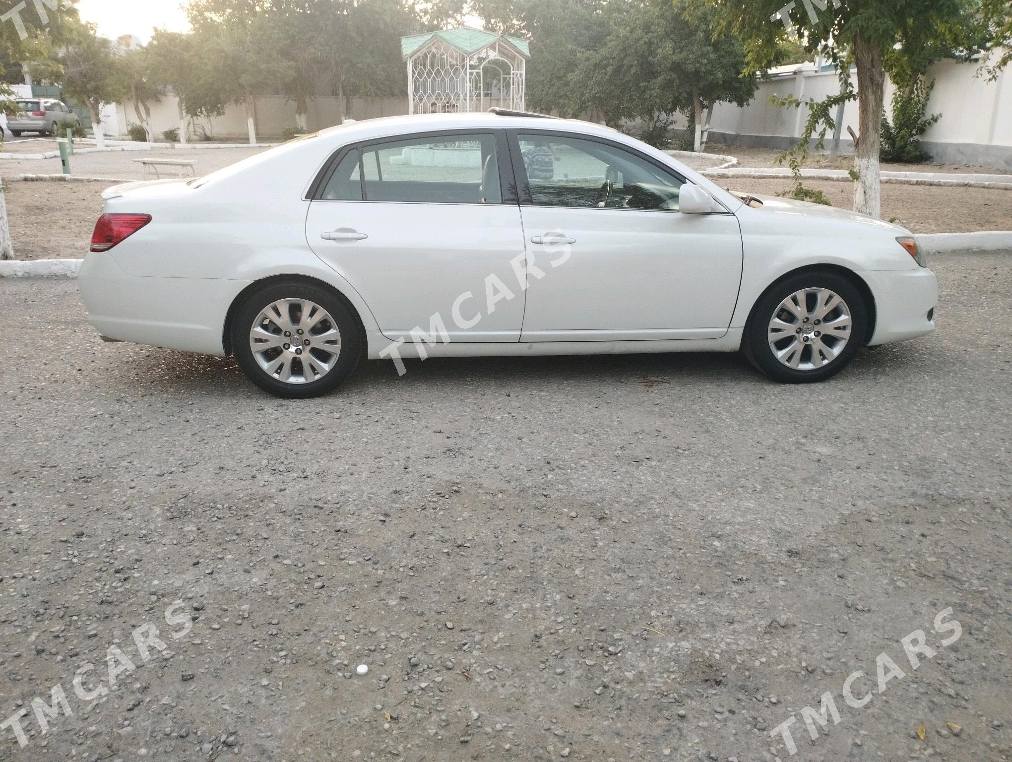 Toyota Avalon 2010 - 250 000 TMT - Балканабат - img 5
