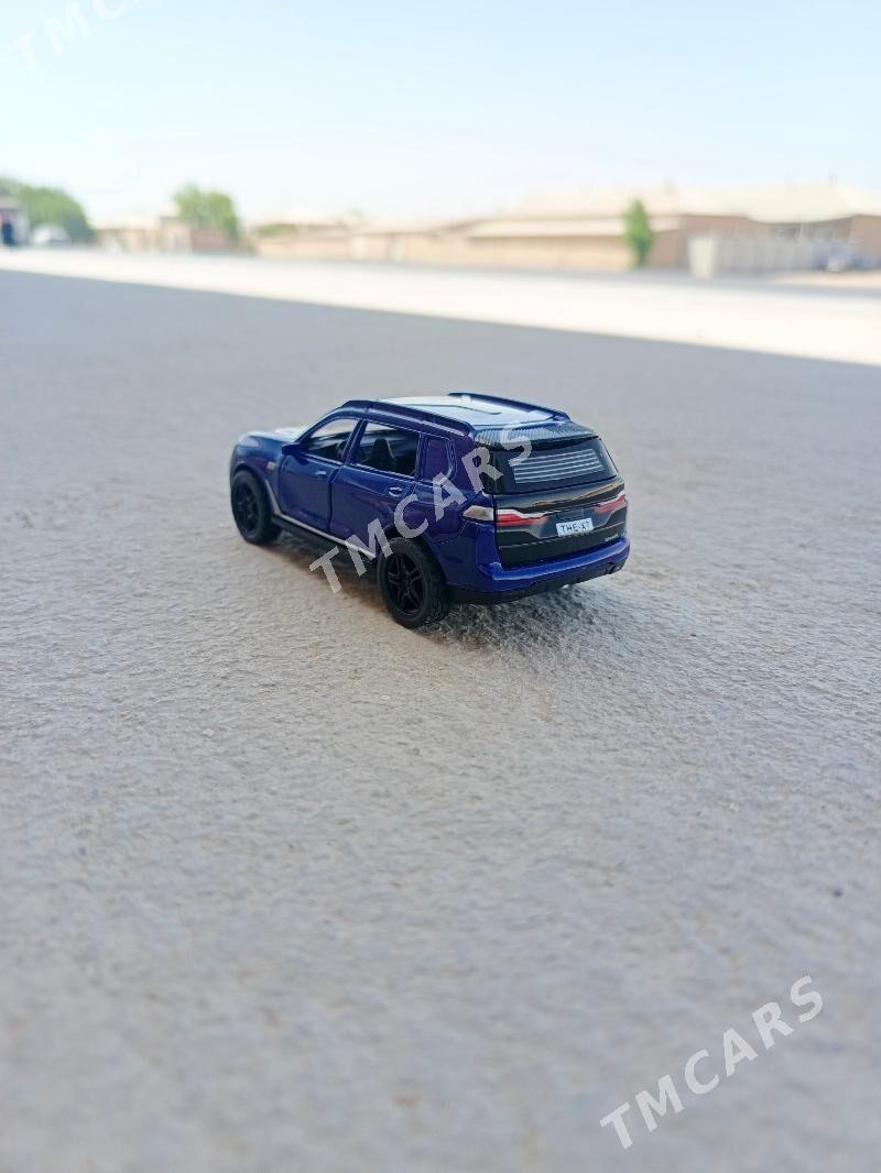 BMW X7 KİCİ METAL OYUNJAK - Mary - img 5