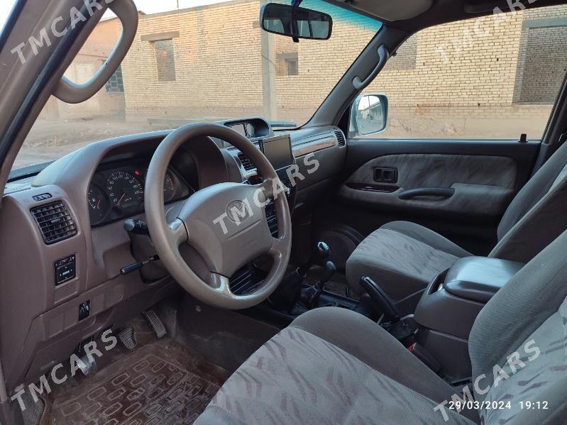 Toyota Land Cruiser Prado 2000 - 200 000 TMT - Şabat etr. - img 3
