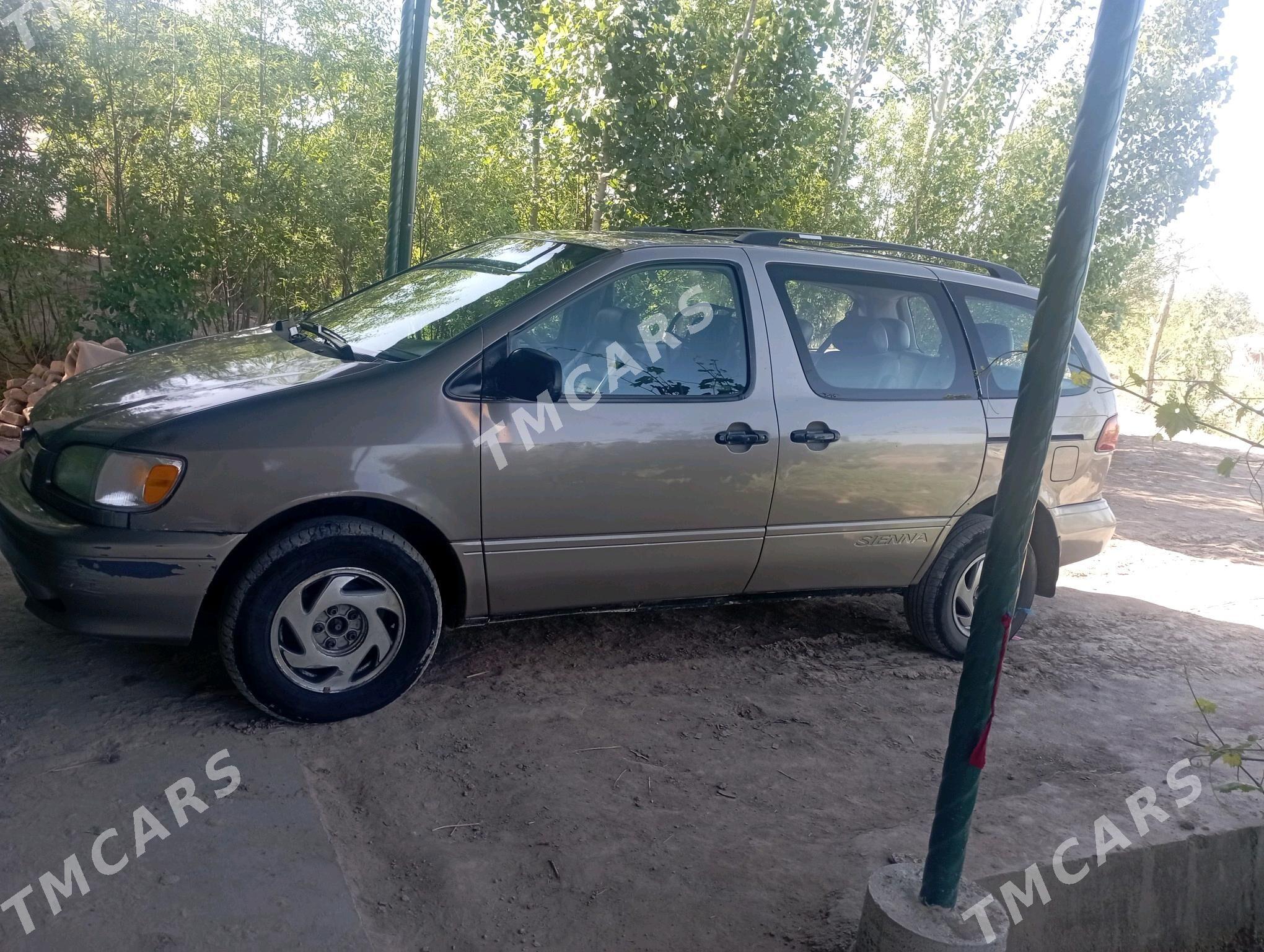 Toyota Sienna 1999 - 120 000 TMT - Шабатский этрап - img 2