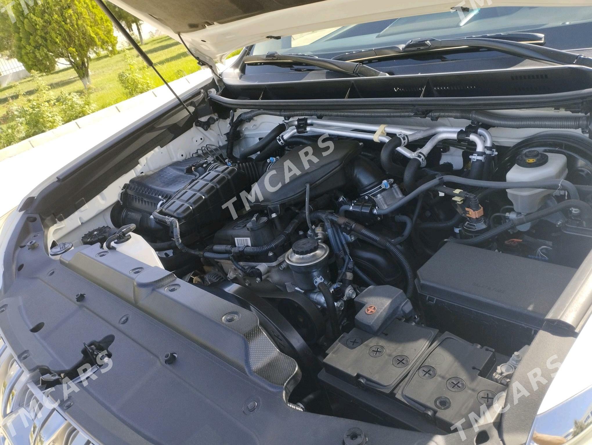 Toyota Land Cruiser Prado 2013 - 561 000 TMT - Türkmenabat - img 6