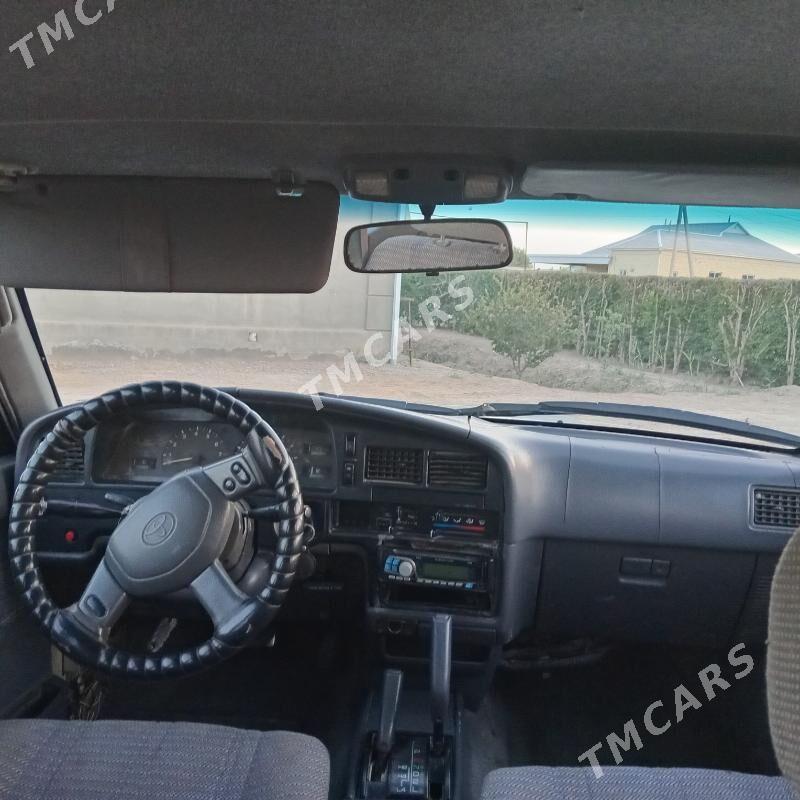 Toyota 4Runner 1995 - 75 000 TMT - Мургап - img 4