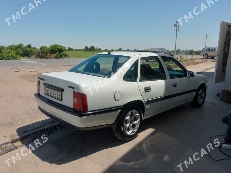Opel Vectra 1989 - 26 000 TMT - Туркменабат - img 4