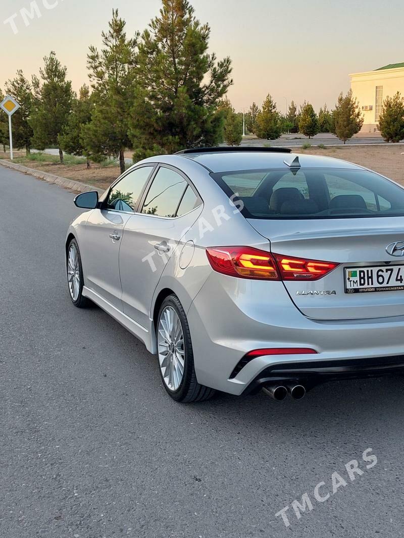 Hyundai Elantra 2017 - 220 000 TMT - 30 mkr - img 2