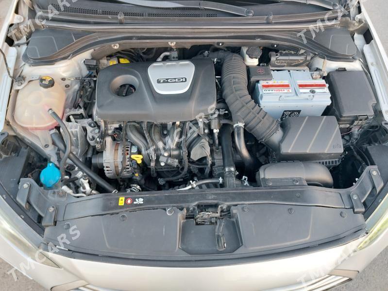 Hyundai Elantra 2017 - 220 000 TMT - 30 mkr - img 7