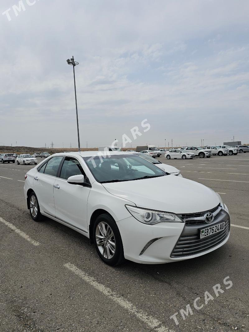 Toyota Camry 2016 - 240 000 TMT - Хитровка - img 3