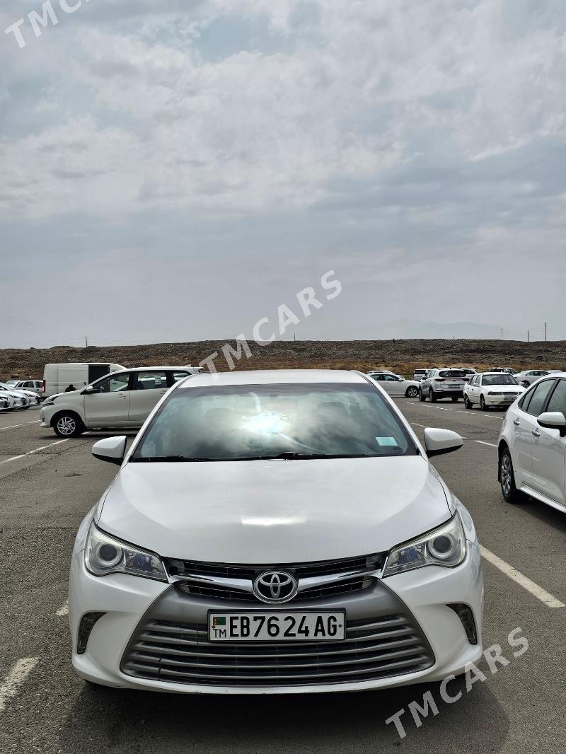 Toyota Camry 2016 - 240 000 TMT - Хитровка - img 4