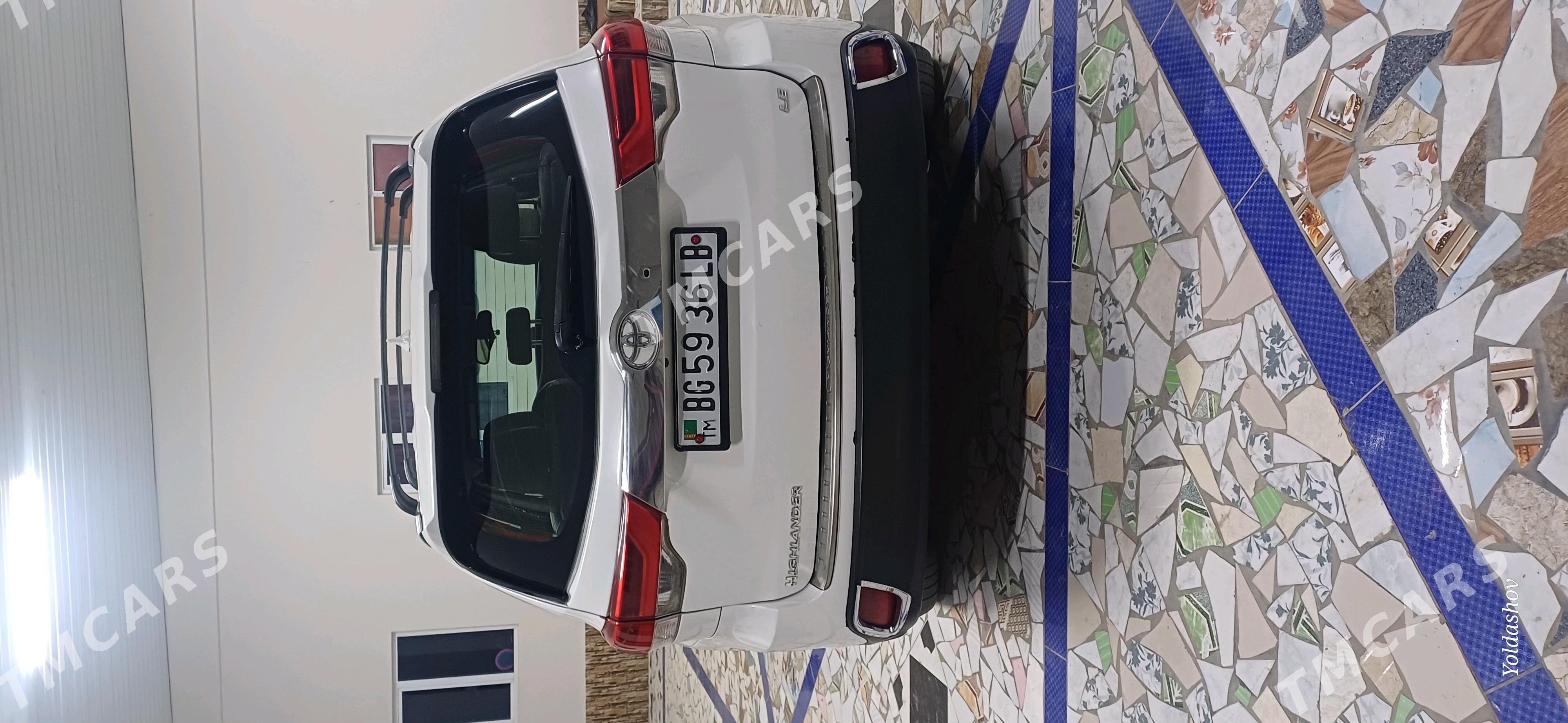 Toyota Highlander 2019 - 380 000 TMT - Чарджоу - img 4