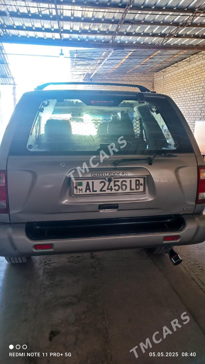 Nissan Pathfinder 2001 - 95 000 TMT - Türkmenabat - img 4