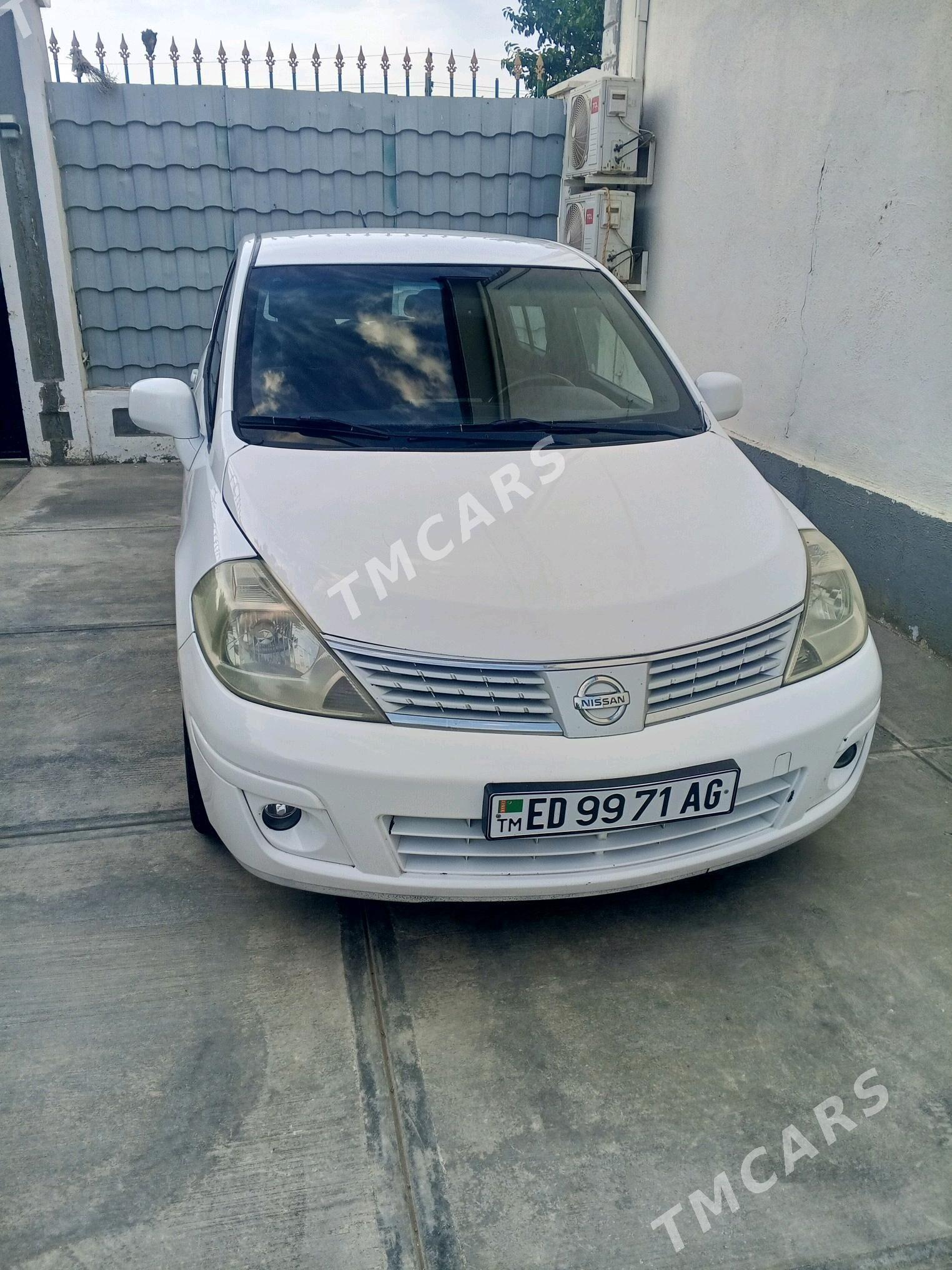 Nissan Versa 2011 - 125 000 TMT - Bedew - img 2