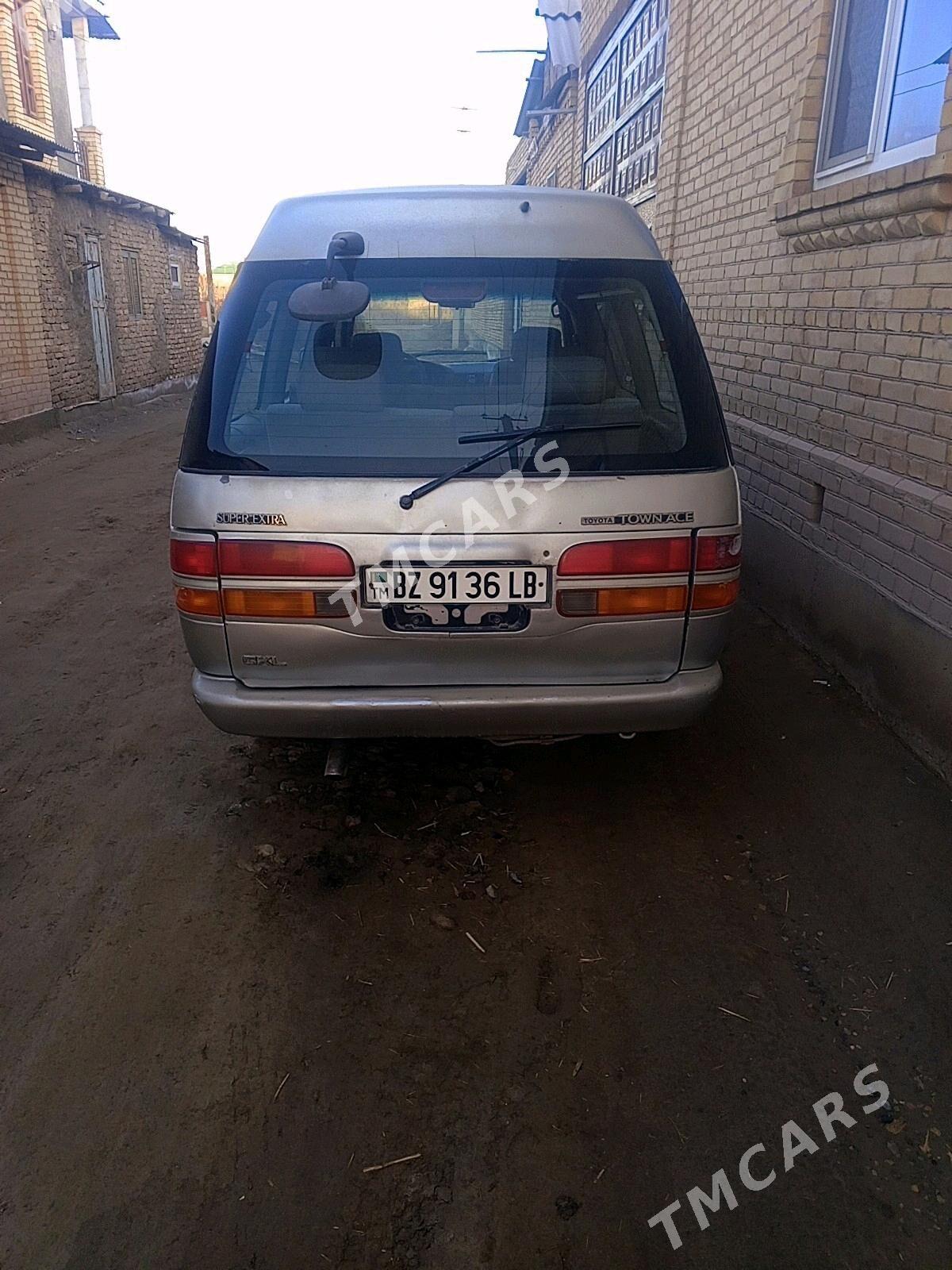 Toyota Town Ace 1994 - 23 000 TMT - Türkmenabat - img 6