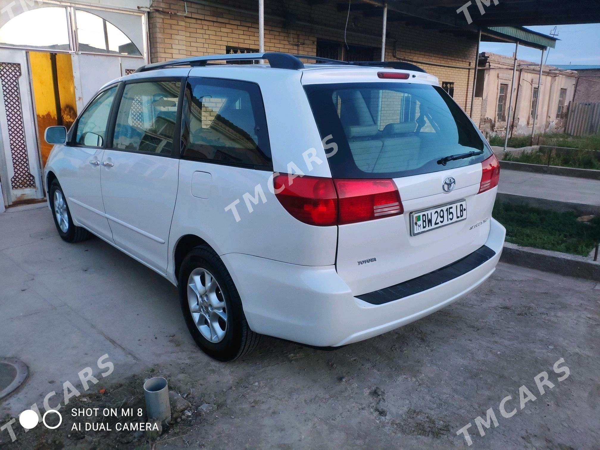 Toyota Sienna 2004 - 235 000 TMT - Туркменабат - img 5