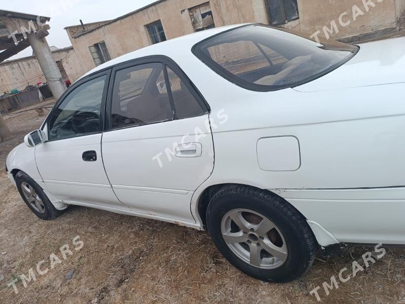 Toyota Carina 1993 - 30 000 TMT - Байрамали - img 3