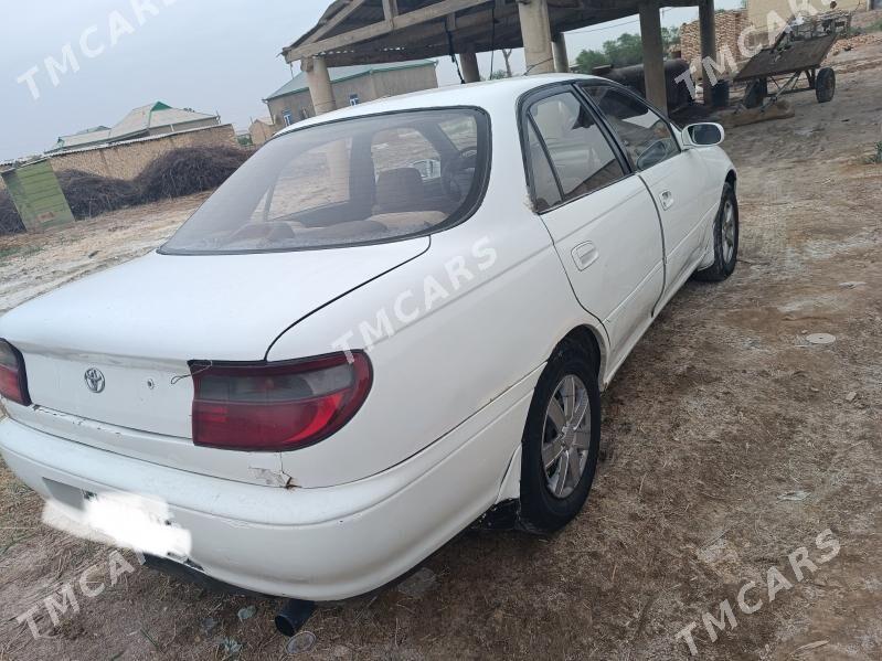 Toyota Carina 1993 - 30 000 TMT - Байрамали - img 2