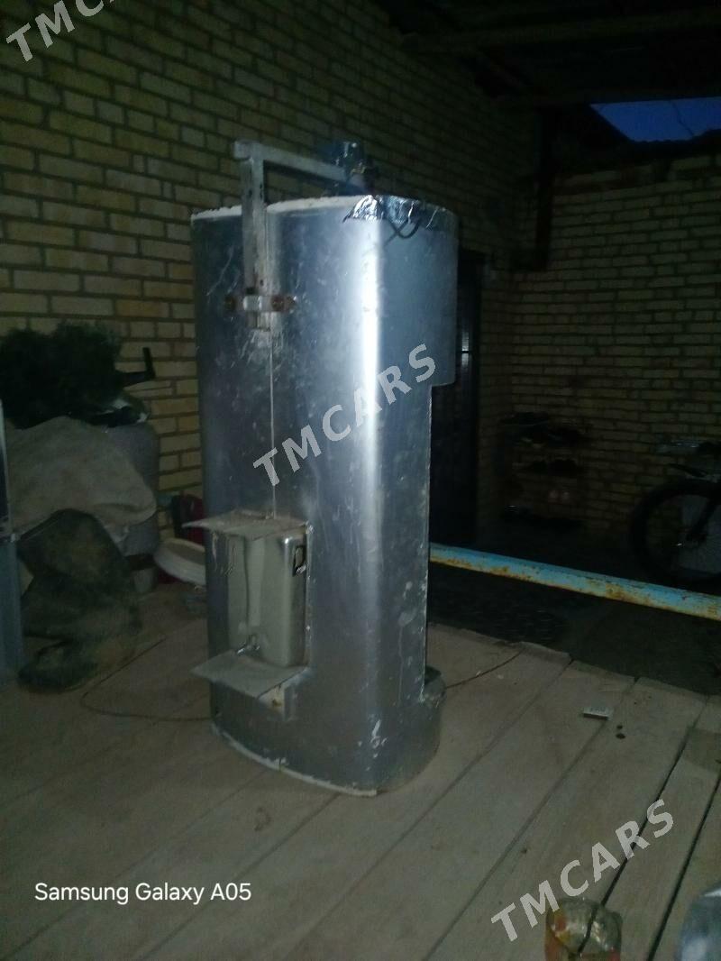 Döner aparat elde yasalan gaz - Огуз хан - img 3