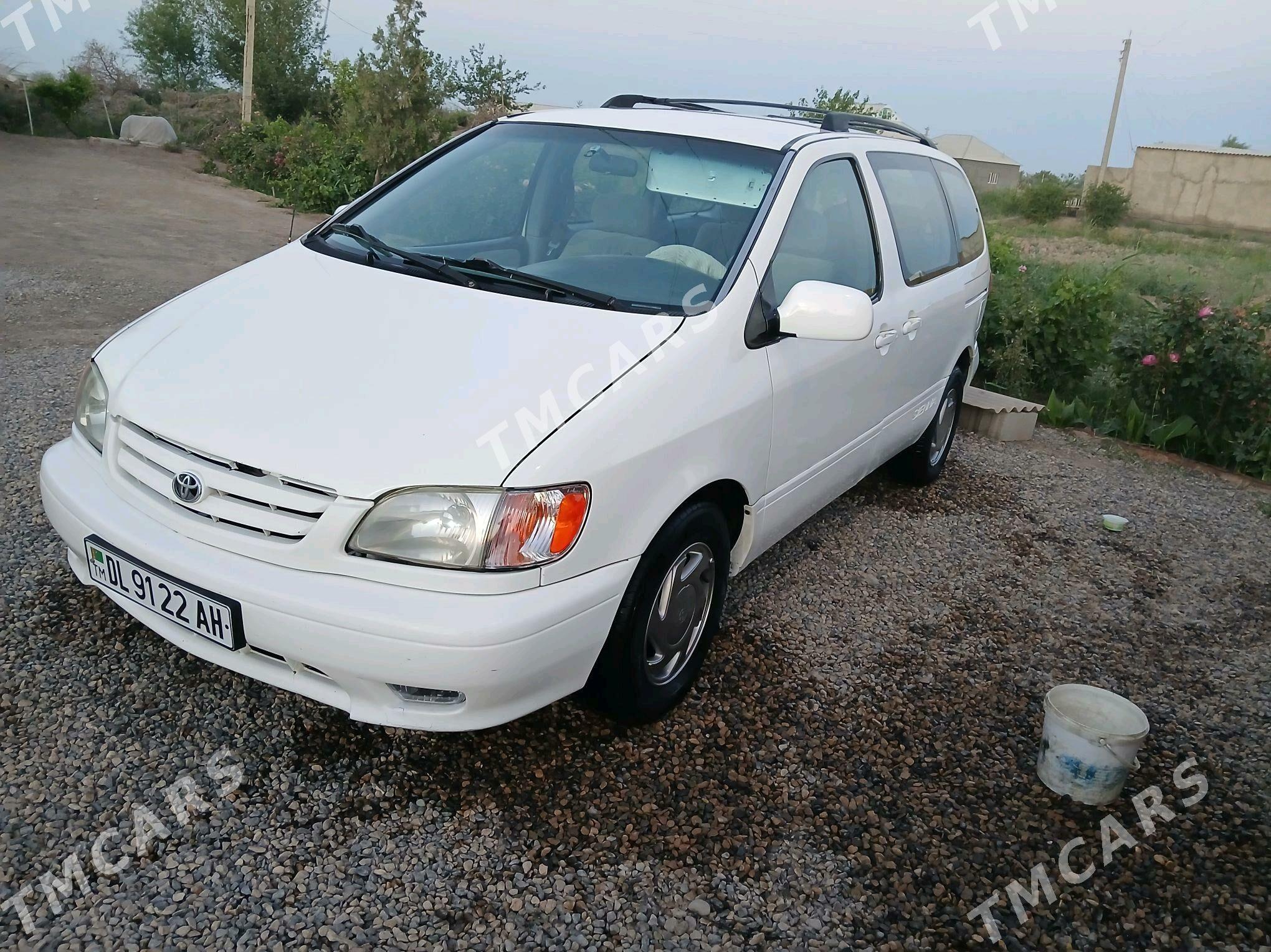 Toyota Sienna 2002 - 130 000 TMT - Теджен - img 7