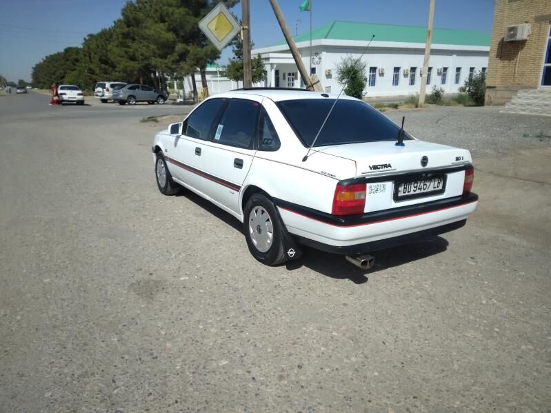 Opel Vectra 1992 - 42 000 TMT - Sakar - img 7