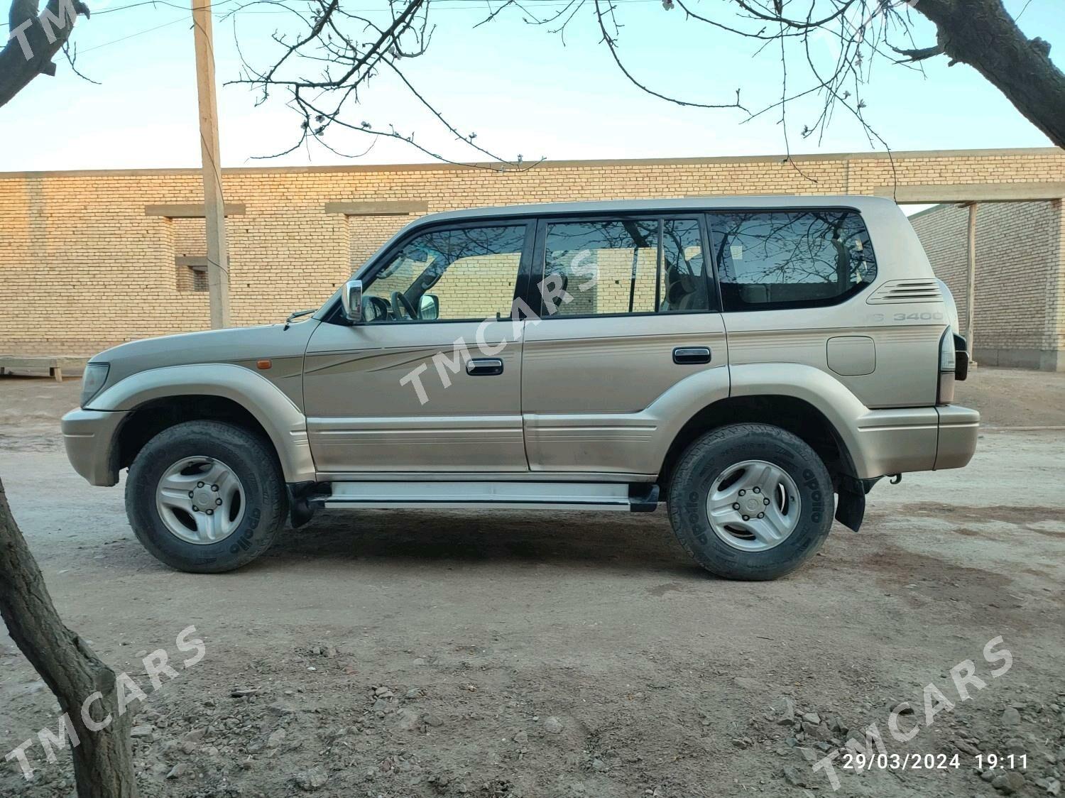 Toyota Land Cruiser Prado 2000 - 200 000 TMT - Şabat etr. - img 7