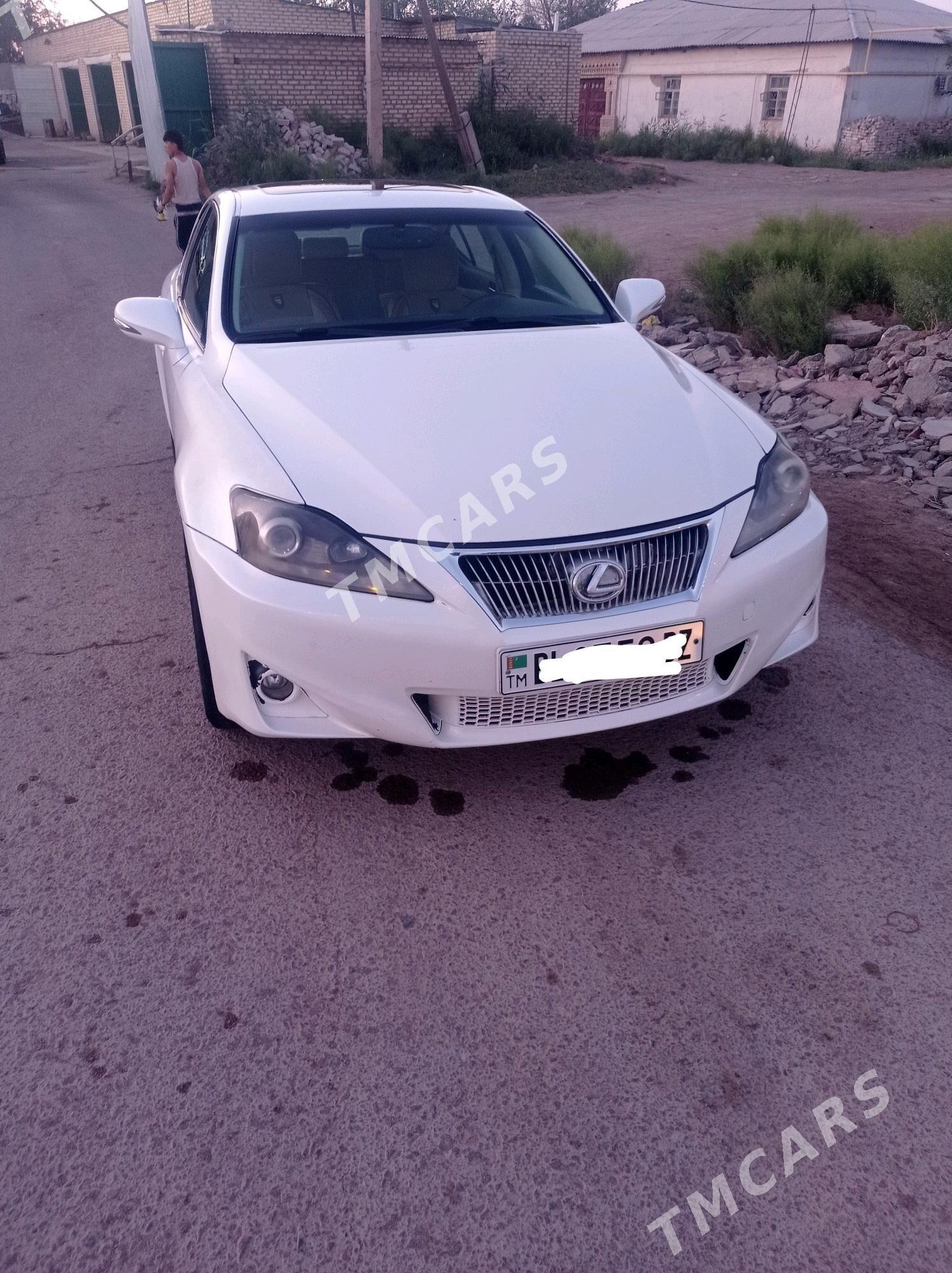 Lexus IS 250 2012 - 180 000 TMT - Boldumsaz - img 2