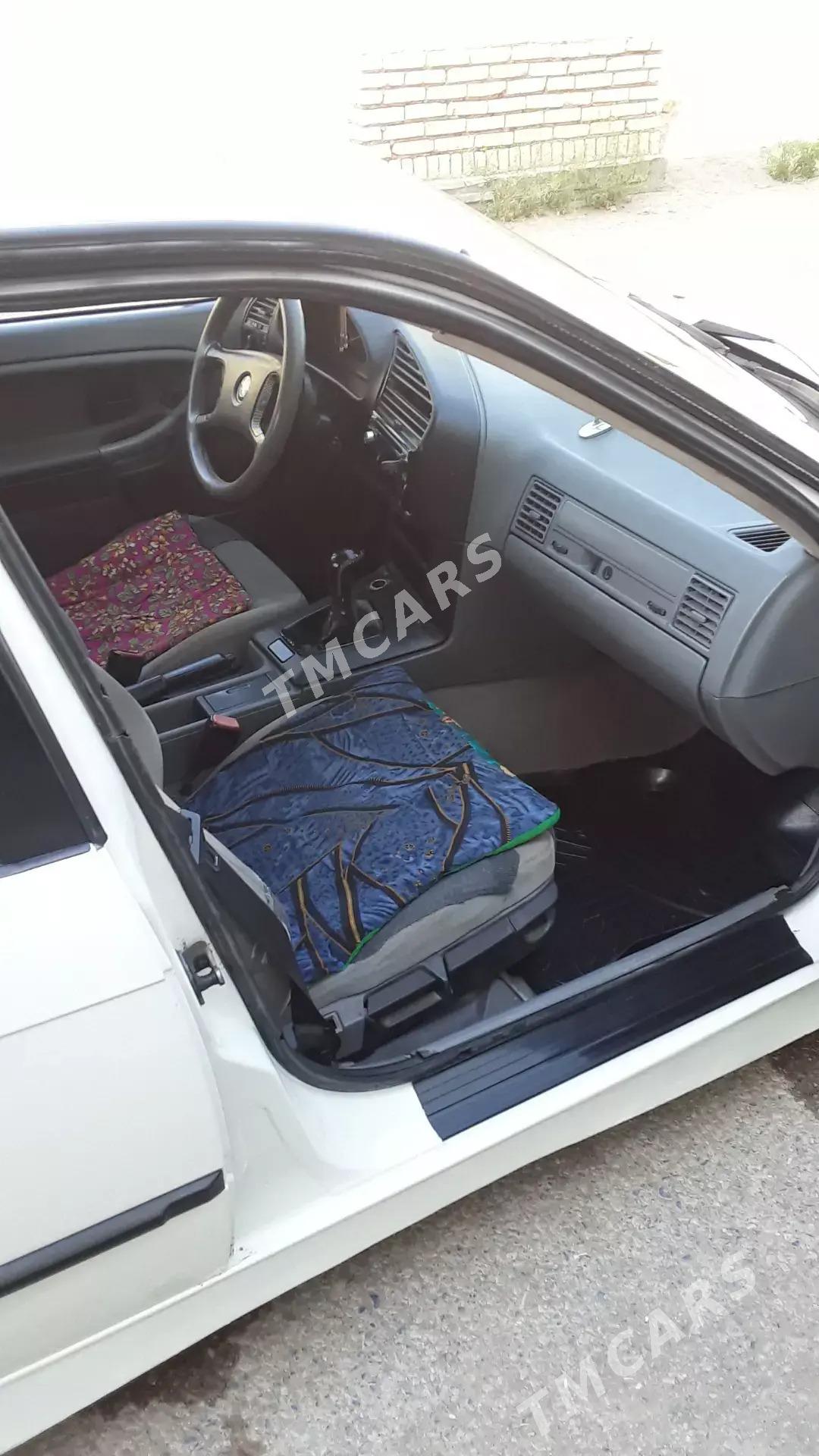 BMW 320 1993 - 50 000 TMT - Mary - img 2