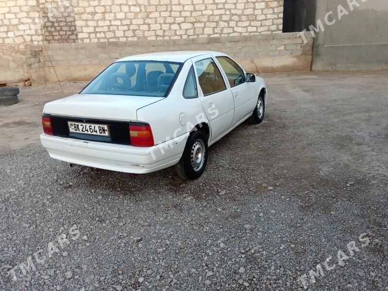 Opel Vectra 1995 - 35 000 TMT - Gumdag - img 2