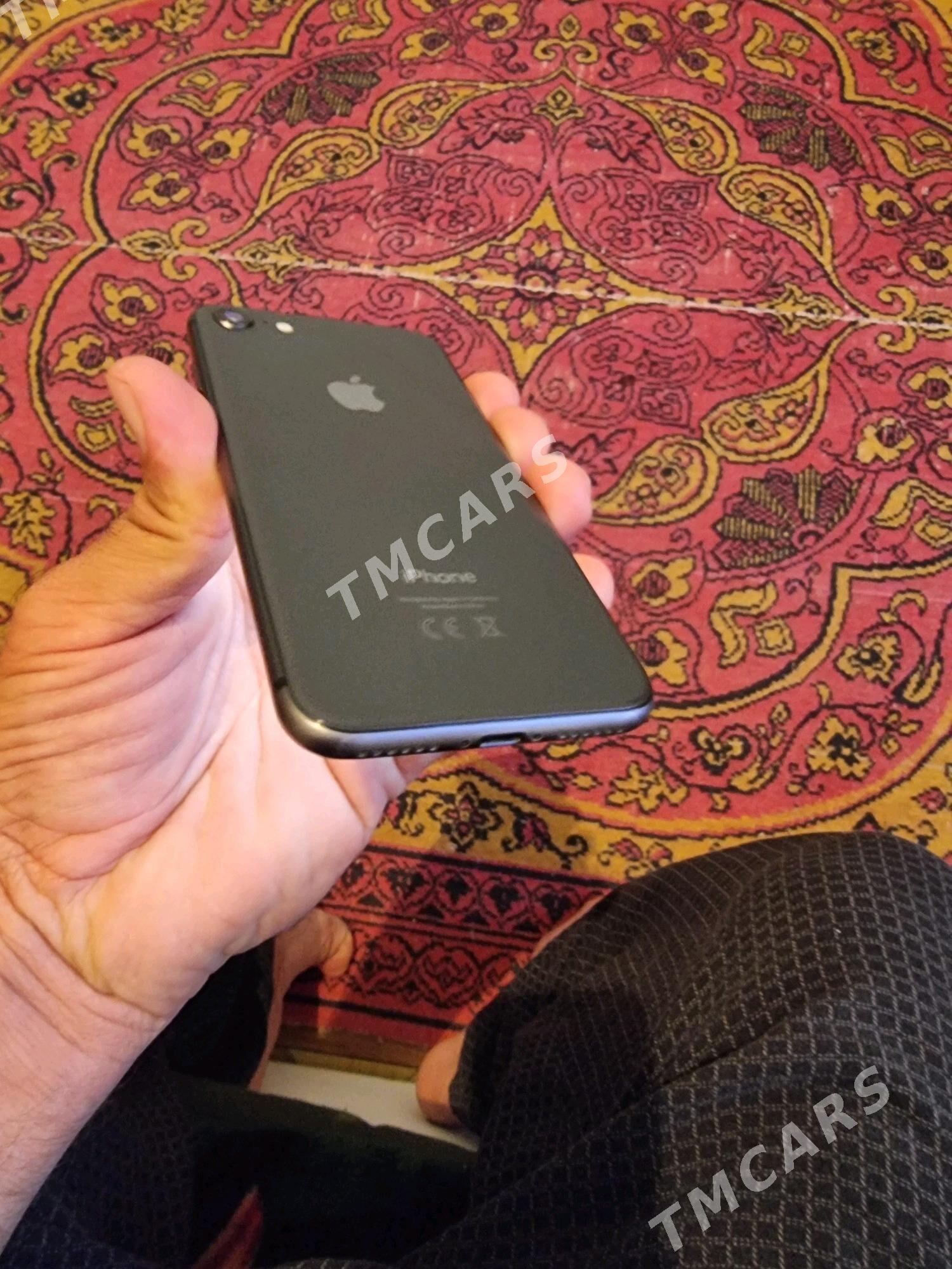 iphone 8 - Саят - img 3