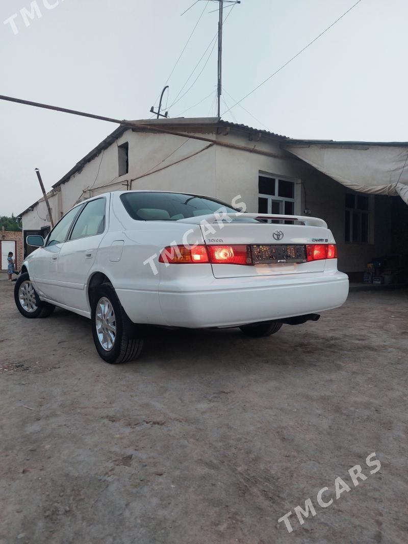 Toyota Camry 2000 - 150 000 TMT - Köneürgenç - img 1